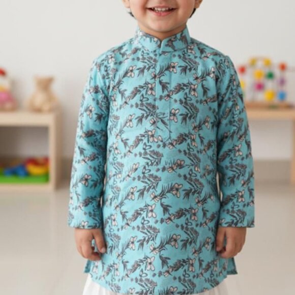 Boy's Kurta - Picture 5 of 7